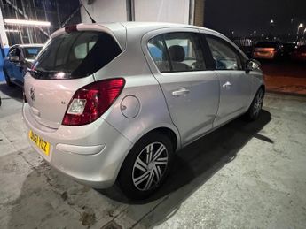 Vauxhall Corsa 1.4 16V SE Auto Euro 5 5dr