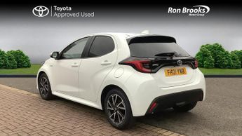 Toyota Yaris 1.5 VVT-h Design E-CVT Euro 6 (s/s) 5dr