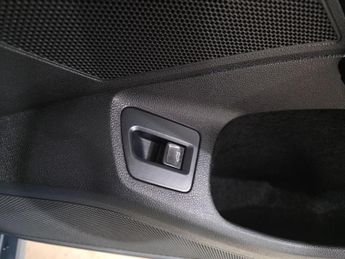 Volkswagen Passat 1.5 TSI EVO R-Line DSG Euro 6 (s/s) 4dr