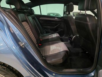 Volkswagen Passat 1.5 TSI EVO R-Line DSG Euro 6 (s/s) 4dr