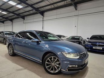 Volkswagen Passat 1.5 TSI EVO R-Line DSG Euro 6 (s/s) 4dr