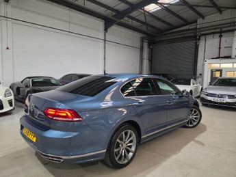 Volkswagen Passat 1.5 TSI EVO R-Line DSG Euro 6 (s/s) 4dr