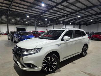 Mitsubishi Outlander 2.0h 12kWh 4h CVT 4WD Euro 6 (s/s) 5dr