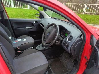 Ford Fusion 1.6 Zetec Climate 5dr