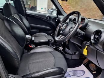 MINI Countryman 2.0 Cooper D Auto ALL4 Euro 5 5dr