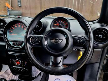 MINI Countryman 2.0 Cooper D Auto ALL4 Euro 5 5dr