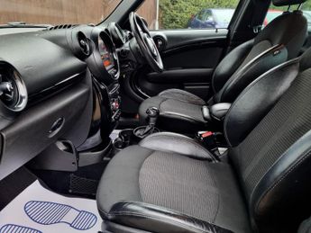 MINI Countryman 2.0 Cooper D Auto ALL4 Euro 5 5dr