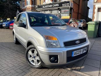 Ford Fusion 1.6 Zetec 5dr