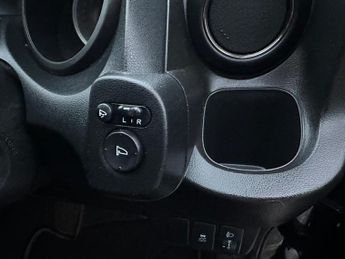 Honda Jazz 1.4 i-VTEC ES Plus CVT Euro 5 5dr