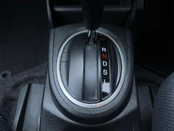 Honda Jazz 1.4 i-VTEC ES Plus CVT Euro 5 5dr