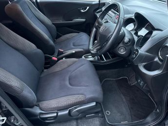 Honda Jazz 1.4 i-VTEC ES Plus CVT Euro 5 5dr