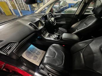 Ford S-Max 2.5h Duratec Titanium MPV 5dr Petrol Hybrid CVT Euro 6 (s/s) (19