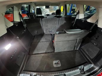 Ford S-Max 2.5h Duratec Titanium MPV 5dr Petrol Hybrid CVT Euro 6 (s/s) (19