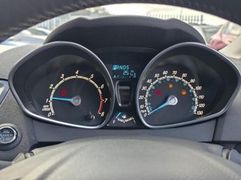 Ford Fiesta 1.0T EcoBoost Titanium X Powershift Euro 5 5dr