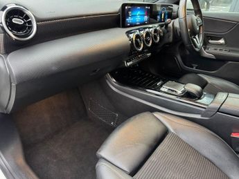 MERCEDES-BENZ A-CLASS 1.5 A180d Sport (Executive) Hatchback 5dr Diesel 7G-DCT Euro 6 (