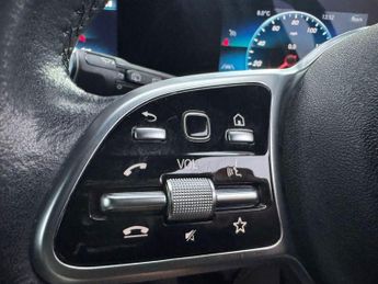 MERCEDES-BENZ A-CLASS 1.5 A180d Sport (Executive) Hatchback 5dr Diesel 7G-DCT Euro 6 (