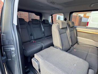 Toyota PROACE Verso 2.0D Family Medium MPV 5dr Diesel Auto MWB Euro 6 (s/s) (8 Seat)