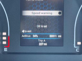 Iveco Daily 2.3D HPI 14V 35S 3520 HiMatic MWB H2 Euro 6 (s/s) 5dr