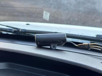 Iveco Daily 2.3D HPI 14V 35S 3520 HiMatic MWB H2 Euro 6 (s/s) 5dr