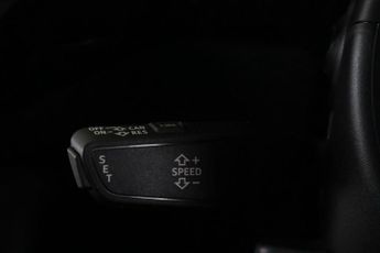 Audi e-tron 50 Technik Auto quattro 5dr 71.2kWh