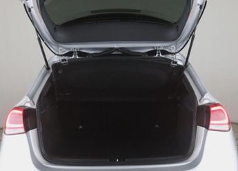 Mercedes-Benz A Class 1.3 A180 AMG Line (Executive) 7G-DCT Euro 6 (s/s) 5dr