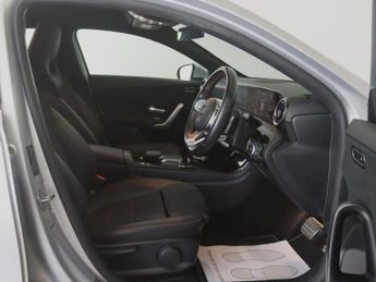 Mercedes-Benz A Class 1.3 A180 AMG Line (Executive) 7G-DCT Euro 6 (s/s) 5dr