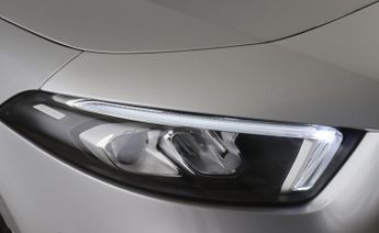 Mercedes-Benz A Class 1.3 A180 AMG Line (Executive) 7G-DCT Euro 6 (s/s) 5dr