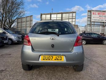 Toyota Yaris 1.3 VVT-i Zinc 3dr