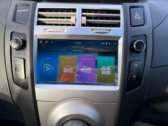 Toyota Yaris 1.3 VVT-i Zinc 3dr