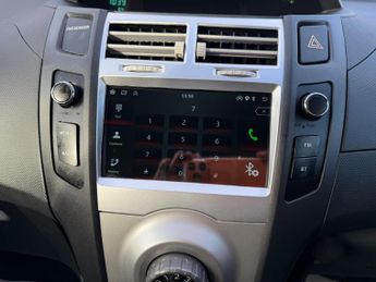 Toyota Yaris 1.3 VVT-i Zinc 3dr