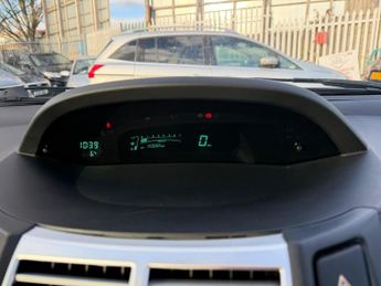 Toyota Yaris 1.3 VVT-i Zinc 3dr