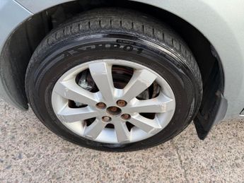 Toyota Yaris 1.3 VVT-i Zinc 3dr