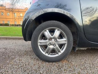 Toyota iQ 1.0 VVT-i 2 Multidrive Euro 5 3dr