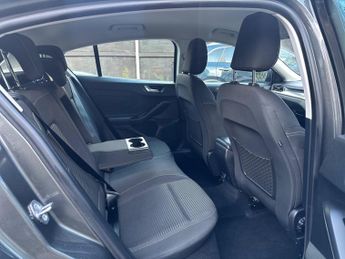 Ford Focus 1.0T EcoBoost MHEV Titanium DCT Euro 6 (s/s) 5dr