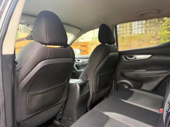 Nissan Qashqai 1.3 DIG-T N-Connecta DCT Auto Euro 6 (s/s) 5dr