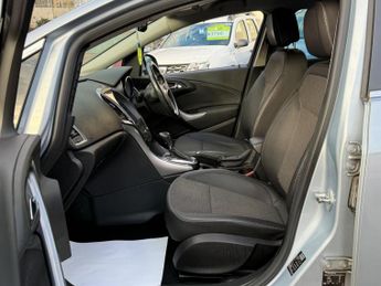 Vauxhall Astra 2.0 CDTi SE Sports Tourer Auto Euro 5 5dr