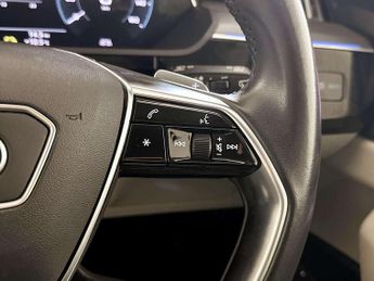 Audi e-tron 55 SUV 5dr Electric Auto quattro 95kWh (408 ps)