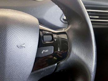 Peugeot 308 1.5 BlueHDi Allure Hatchback 5dr Diesel Manual Euro 6 (s/s) (130