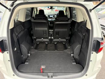 Honda Odyssey 2.0 Hybrid 7 Seats Auto