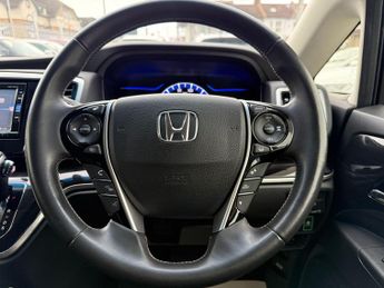 Honda Odyssey 2.0 Hybrid 7 Seats Auto