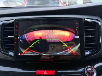 Honda Odyssey 2.0 Hybrid 7 Seats Auto