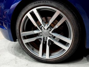 Audi TT 2.0 TFSI S line S Tronic Euro 6 (s/s) 3dr