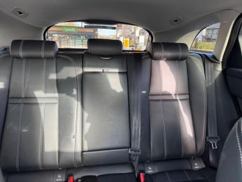 Land Rover Range Rover Velar 2.0 D180 S Auto 4WD Euro 6 (s/s) 5dr