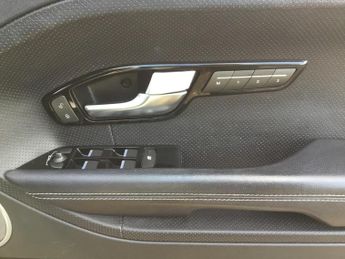 Land Rover Range Rover Evoque 2.2 SD4 Dynamic Auto 4WD Euro 5 5dr