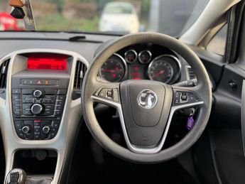 Vauxhall Astra 1.7 CDTi ecoFLEX Excite Euro 5 5dr
