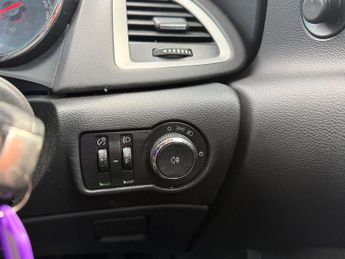 Vauxhall Astra 1.7 CDTi ecoFLEX Excite Euro 5 5dr