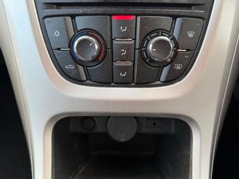 Vauxhall Astra 1.7 CDTi ecoFLEX Excite Euro 5 5dr