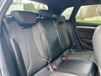 Audi A3 2.0 TDI S line Sportback S Tronic quattro Euro 6 (s/s) 5dr