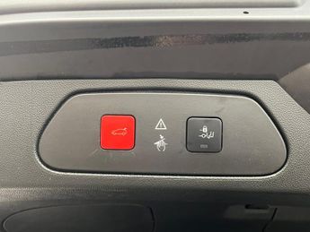 Vauxhall Grandland X 1.6 Turbo D BlueInjection Sport Nav Auto Euro 6 (s/s) 5dr