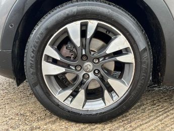 Vauxhall Grandland X 1.6 Turbo D BlueInjection Sport Nav Auto Euro 6 (s/s) 5dr